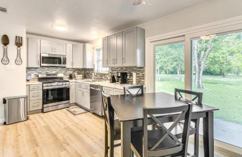 North Little Rock Casa | Fish, Hike and Relax North Little Rock Gem with Yard