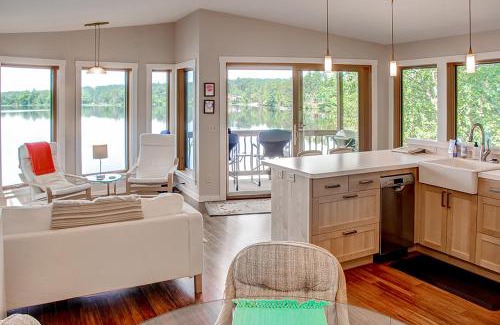 Brainerd Casa | Fish on Rice Lake Waterfront Brainerd Cabin