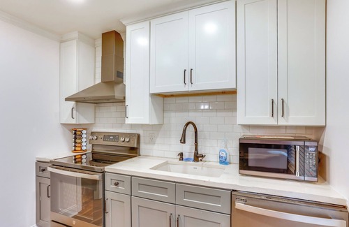 Valley Green Casa | Fish, Ski & Explore: Townhome w/Decks in Etters!