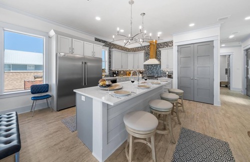 Silver Sands Casa | Fish Tales - Huge HEATED Pool! One of the Best in PCB!