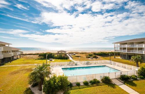 Long Beach Casa | Fish Tales