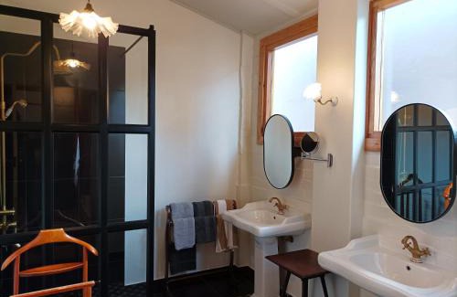 Greater Johannesburg Metropolitan Area Casa | Fishbird Art Deco Villa