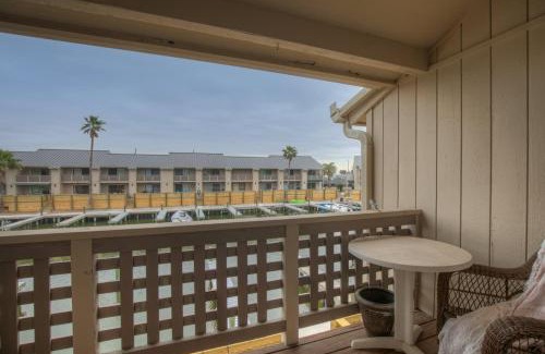 Harbor Oaks Casa | Fisherman Friend! - Coastal Condo - Views Await!