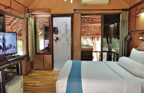 Mai Fat Casa | Fisherman's Hut , ขนำชาวเลโฮมสเตย์