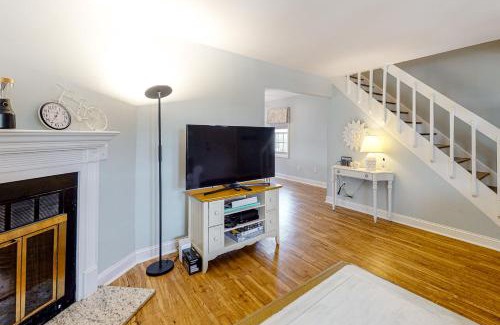 Caine Woods Casa | Fisherman's Village 16