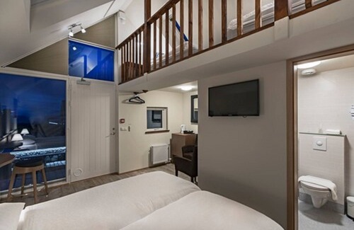 Alftanes Hotel | Fisherman's Village
