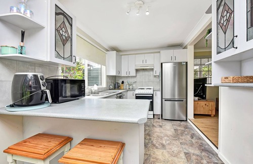 Taylors Beach Cabaña | Fishermans Cottage at Taylors Beach