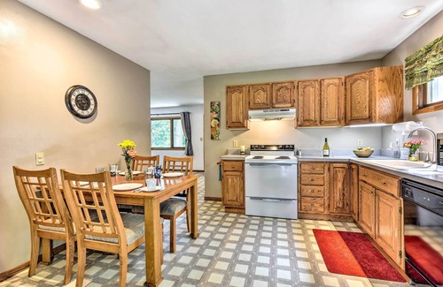 Rice Lake Casa | ¡NUEVO! Casa de familia w / Dock & Fire Pit en Rice Lake!