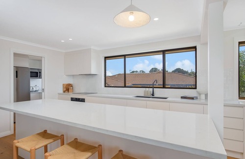 Bermagui Casa | Fishers Bermagui - With fantastic undisturbed views of the beautiful Beares beach