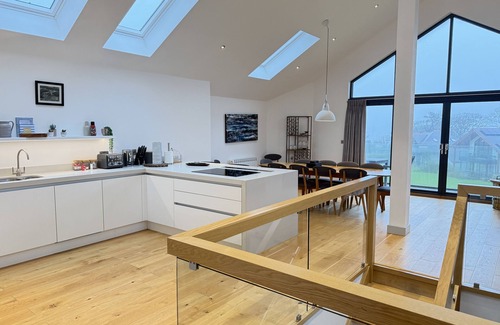 Carbis Bay Villa | Fishers View - a lodge that sleeps 10 guests in 5 bedrooms