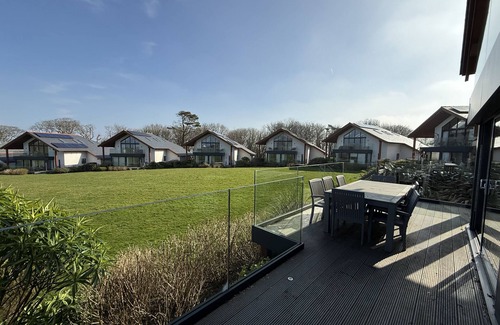 Carbis Bay Villa | Fishers View - a lodge that sleeps 10 guests in 5 bedrooms