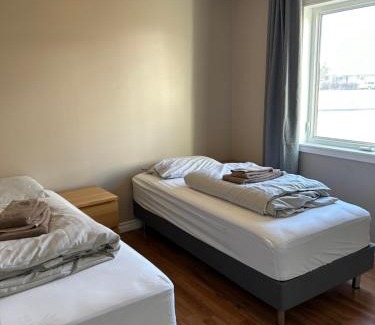 Sudureyri Casa | Fisk Club Cottages Suðureyri - Sailor's House