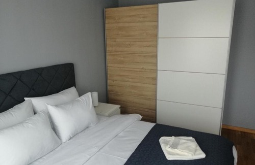 Zvezdara Apartamento | FIT apartman