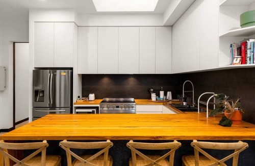 Fitzroy Casa | Fitzroy's 3BR Luxury Retreat
