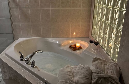 Regional District of Nanaimo Cama Y Desayuno | Five Gables - Your Peaceful Retreat in Qualicum Beach.