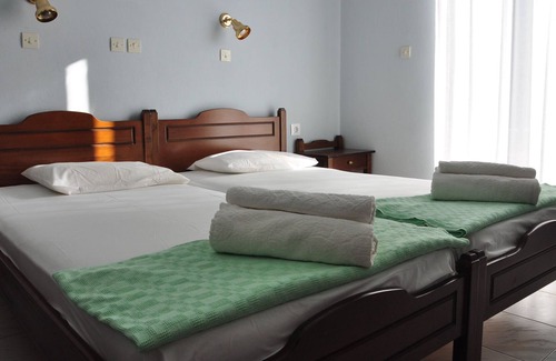 Therma Apartamento | Cinco habitaciones modernas y acogedoras para alquiler- Glaros