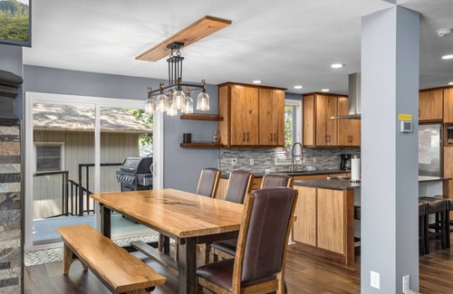 Gravois Mills Casa | Five Oaks Lakehouse - Luxurious Home with a Game Room and Lakeside Fire Pit!