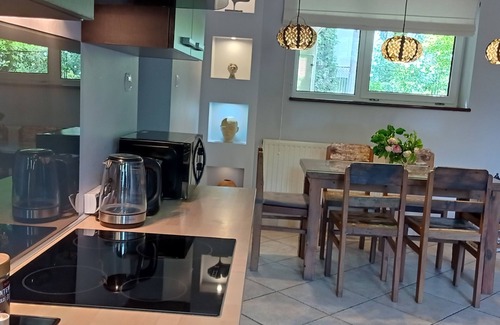 Srodmiescie Apartamento | Five-person Apartment With a Garden Near Szczytnicki Park