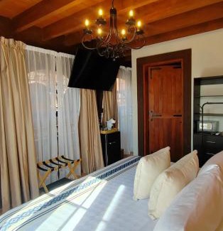 Zona Centro Hotel | Five Queens Boutique Hotel