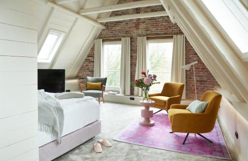 Leer Cama Y Desayuno | Five Rooms