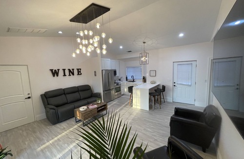 Paso Robles Casa | FIVE STAR 4 bed, 4 ba OR TWO 2 bed, 2 ba with lock off. Wineries nearby.