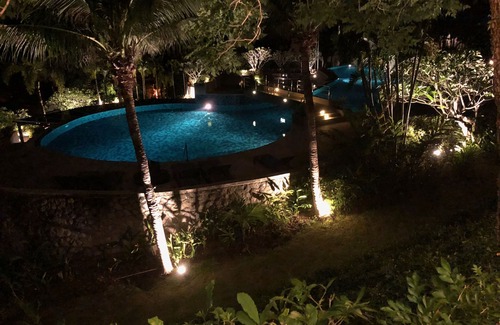 Choeng Thale Condominio | Condominio de cinco estrellas en Layan Gardens, cerca de la playa de Laguna y Bang Tao.