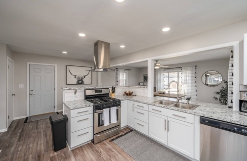 Sioux Falls Casa | Five Star Flip- Bright & Renovated 3BR/2BA