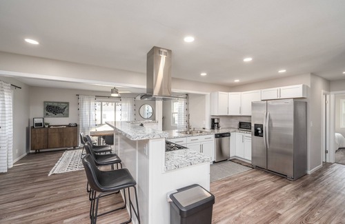 Sioux Falls Casa | Five Star Flip- Bright & Renovated 3BR/2BA