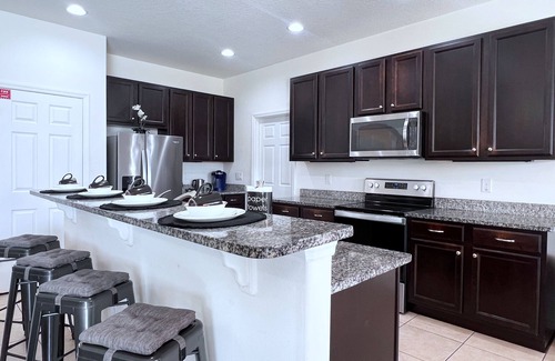 Watersong Casa | Five Star Huge Pool Home Close to Disney!!