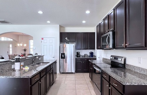 Watersong Casa | Five Star Huge Pool Home Close to Disney!!