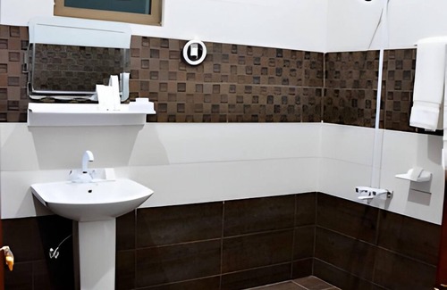 Sukkur Casa | Five Star Inn Guest House