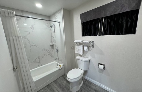 West Covina Hotel | Five Star Inn West Covina