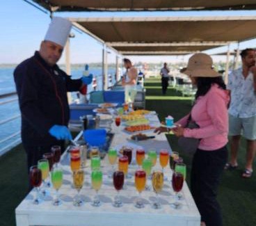 Aswan Alquiler De Eote | Five Star Nile Cruise from Aswan to Luxor