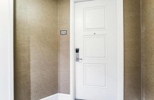 Las Vegas Casa | Five Star Trump Hotel No Resort And Cleaning Fees