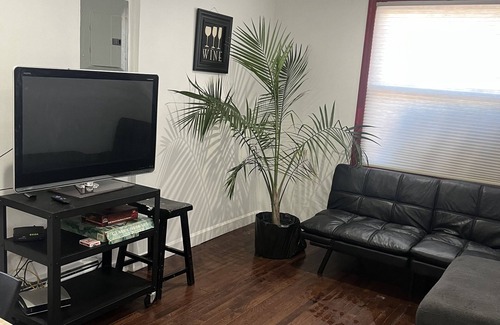 Queens Casa | FIVE TOWNS BEST PRIVATE BEACH HOUSE