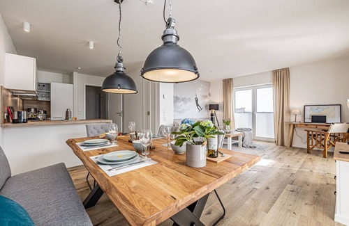 Schleswig Apartamento | Fjord berth 5 - balcony, garden furniture, underfloor heating, shower, desk