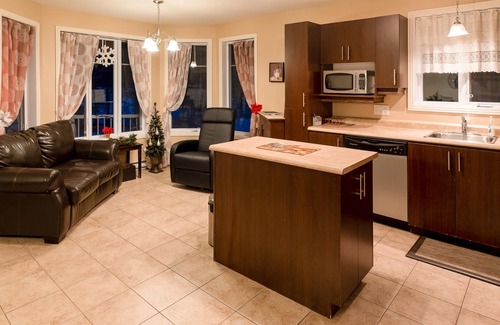 L'Anse-Saint-Jean Condominio | Fjord du Saguenay, condominio Mont Édouard Chez la Belle Rose
