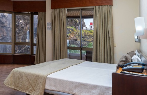 Ribeira Brava Hotel | Flag Hotel Madeira - Ribeira Brava