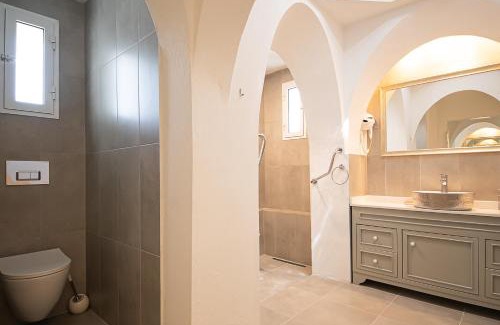 Bodrum City Center Hotel | Flag Suites +12