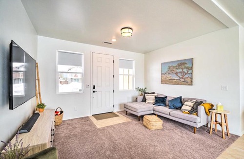 Bellemont Casa | Flagstaff-Area Family Home with Hot Tub and Patio