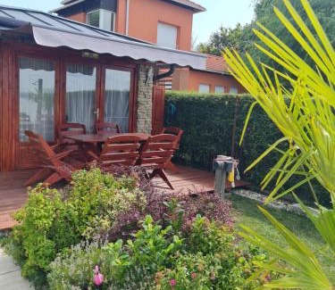 Balatonszarszo Casa | Flamingó Apartman
