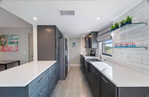 Pelican Condominio | Flamingo Fun Condo in Cape Coral