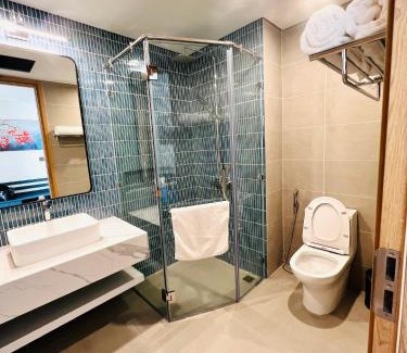 Hoang Hoa Hotel | Flamingo Hải Tiến - Ibiza Hai Tien