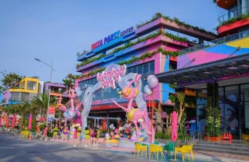 Hoang Hoa Hotel | Flamingo Hải Tiến View biển xanh ngọc, đẳng cấp 5 sao, tầng 15 View trọn biển xanh