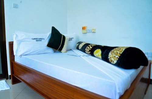 Mbezi Cama Y Desayuno | Flamingo Hotel Kinyerezi