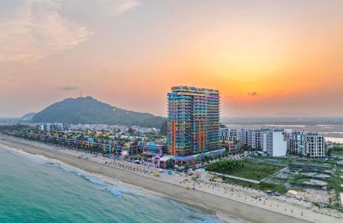 Hoang Hoa Complejo | Flamingo Ibiza Hải Tiến Luxury Stay