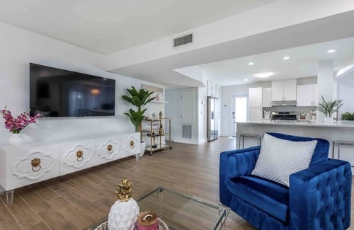 Delray Beach Villa | Flamingo Villa / 4BR walk to downtown