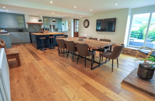 Scales Cabaña | FLASKA HOUSE, pet friendly, with open fire in Troutbeck Near Penrith