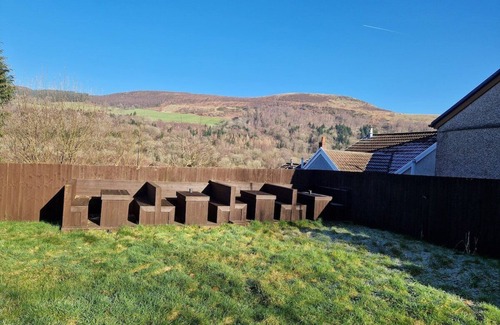 Mountain Ash Apartamento | Flat 1. Modern studio apartment