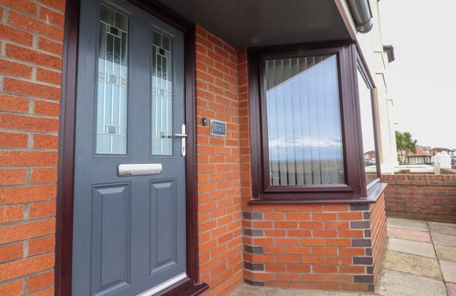 Knott End-on-Sea Cabaña | Flat 1, Sandridge Court